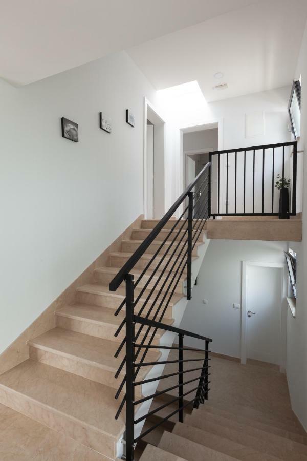 Villa Mira With Fantastic Sea View Makarska Buitenkant foto